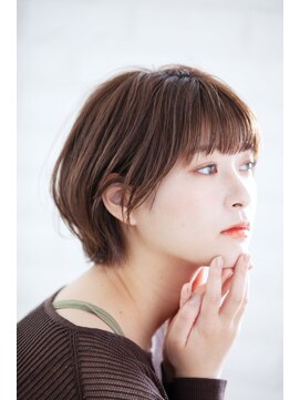 グロース(growth) ふんわりくびれショート