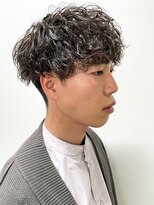 ルックグッドストア(LOOK GOOD STORE)&nbsp;スパイラルパーマ 波巻きパーマ ツイストスパイラルパーマ 元町