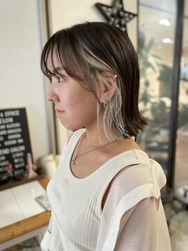 ヘアアンドスペース ベロン(hair&space velon) イヤリングカラーボブ