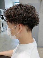 リット×ベリエ(Lit.×belier)&nbsp;波巻きスパイラルパーママッシュショート無造作パーマ刈り上げ