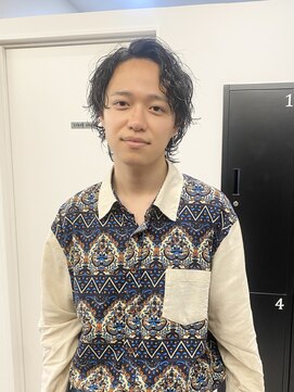 ノブレス(NOBLESSE) アップバングウルフ/ツイストスパイラルパーマ