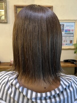 ベレッタ 枚方店(veretta.) 夏から秋のカラーチェンジ30代/40代/50代（田村良平）/ボブ/艶髪