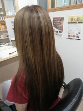 ラポールヘア北谷店 カラー。コラーゲントリートメント