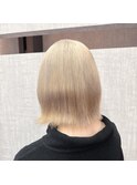 可愛くイメチェンしたい時にオススメ！ハイトーンボブ！