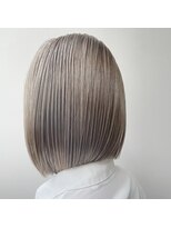 ルッソ チアロ(Lusso chiaro)&nbsp;ミルクティーアッシュ/ハイトーンカラー