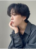 ハンサムショートパーマニュアンスパーマ黒髪耳かけ10代20代