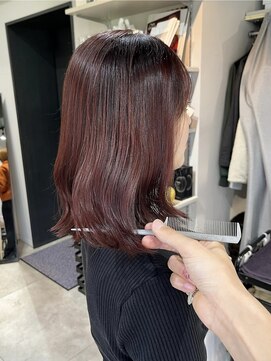 ディーエックス スリー(Dxxxx III) 艶感あるボルドールビーカラー