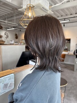 レナータヘアカロ(Renata hair Caro) レイヤーボブ