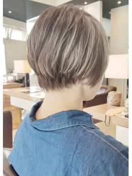 フロア(FLOOR) #ハイライト#メッシュショート#金沢文庫FLOOR八木