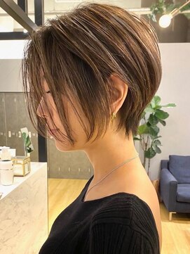 ビュートヨナカ(VIEW TOYONAKA) 【３０代４０代５０代】大人女性大人気くびれショート