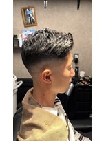 ブロートーキョー 有楽町店(Bro Tokyo)&nbsp;ミドルスキンフェード七三スタイル