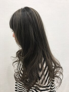 ルクール 東三条店(Le Coeur) ハイライト/グレージュカラー/ヘルシースタイル/20代