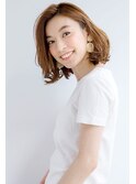 シアーベージュのゆるふわ大人ボブ 田原佐知子