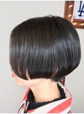 ショートボブ