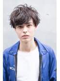 ビジネスマンに人気！くせ毛風パーマ×フェザーマッシュ