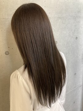 リバレッジ 白金(Leverage) 極上ヘアケア♪艶髪スタイル : 福永絵莉香