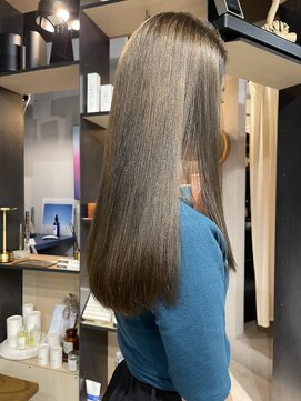 シュウ(SHU) 艶々ロングスタイル☆彡