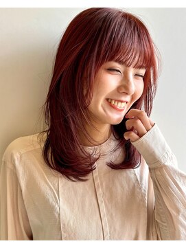 イギー(igggy) ミディアムレイヤー＋ボルドーカラー♪