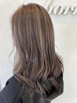 リボーン ビューティー リゾート(re-born Beauty Resort) ハイライトミルクティーベージュ