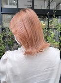 オレンジベージュ