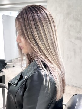 シオン(shion) ロングブリーチハイライトカラーブロンド_ba364133