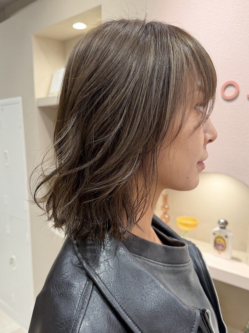 ピンクベージュ/ブリーチなし/女性美容師/表参道