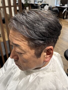 ハピネス クローバー 八木店(Happiness CLOVER) メンズグレイヘアー 白髪ぼかしハイライト ホワイト