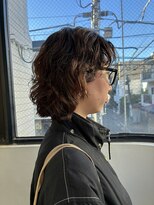 カート バイ デコ(Kurt by DECO)&nbsp;《竜矢》ドライな質感のレイヤーボブパーマ