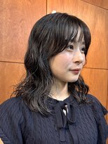 ナループロアポンテ(Nalu pu loa PONTE)&nbsp;ミディアムレイヤーパーマゆるめウェーブパーマくびれパーマ