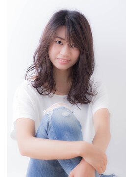 ジャン クロード ビギン 横浜ベイクオーター店(JEAN CLAUDE BIGUINE) ナチュラル ミディアムロング