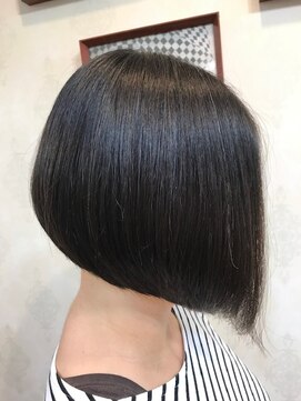ヘアー コレクション ピース(hair collection PEACE!) サスーンカット【グラデーションボブ】ショートボブ