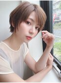 ショートボブ
