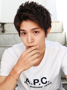 アフロート ディル(AFLOAT D'L) イケメン黒髪モテるネープレスショート流行モテ髪マッシュ束感