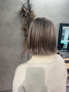 ロリム(RorriM) ハイトーンカラー　シルバーベージュ