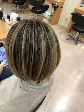 シャンプーボーイ ヒノ(SHAMPOO BOY Hino) バレイヤージュ