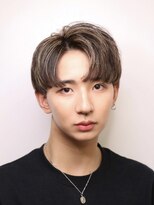 オーシャントーキョー 大阪(OCEAN TOKYO)&nbsp;マッシュ センターパート メンズヘア メンズ ナチュラル カラー
