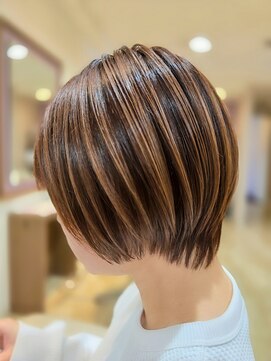 ヴァンカウンシル 半田店 ハイライト/ショートボブ