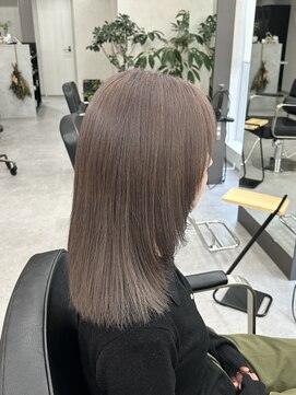 クム 横浜(qumu) 【qumu MARIKO】ラベンダーグレージュ×レイヤーカット