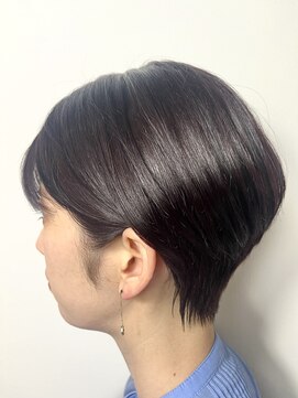 ゴンゾ(GONZO) ショートボブ/アッシュブラウン