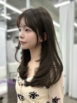 アリュウル 表参道(ALLURE) ワンカールで盛れる韓国レイヤー×オリーブグレージュ○伊藤