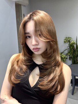 ヴェイン 渋谷(vain) 美髪レイヤーカット顔まわりレイヤーくびれミディ