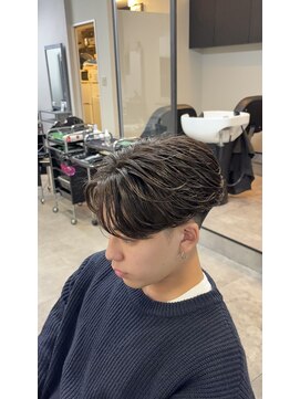 イーラ アメ村店(era) フェザーパーマ