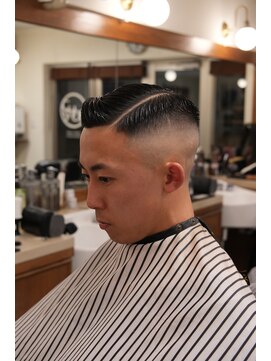 ザチョップショップ キチジョウジ(THE CHOP SHOP KICHIJOJI) クルーカットスキンフェードカットシェービング吉祥寺理容室