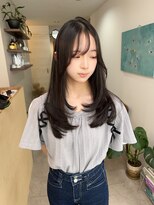 クイ(quii)&nbsp;顔まわりで魅せる韓国風レイヤーカット◎