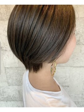 ミルヘアデザイン(mil hair design) オリーブベージュ