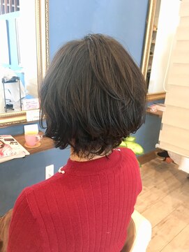 ルシエルブルー(LE CIEL BLEU) ショートボブ パーマスタイル