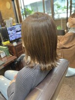 キャラ 池袋本店(CHARA)&nbsp;スカスカな毛先をバッサリ！可愛く外ハネミディにイメチェン♪