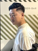 バーバーバー アカバネ(BARBER-BAR AKABANE)&nbsp;大人のサイドパートスタイル【BARBER-BAR】