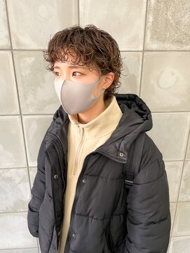 トゥコ(tuco) パーマくるくるショートパーマウェット仕上げ束感スタイリング