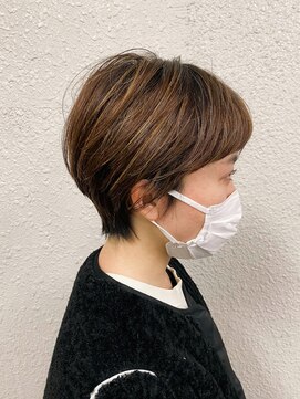 ルーカス(LUCAS) 丸みコンパクトショート